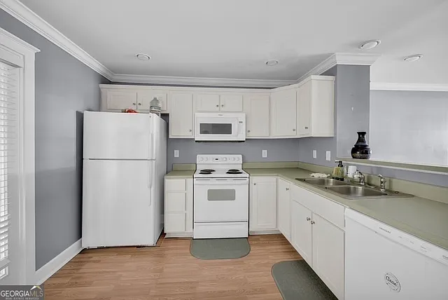 490 Barnett Shoals Rd #205 — Photo 12