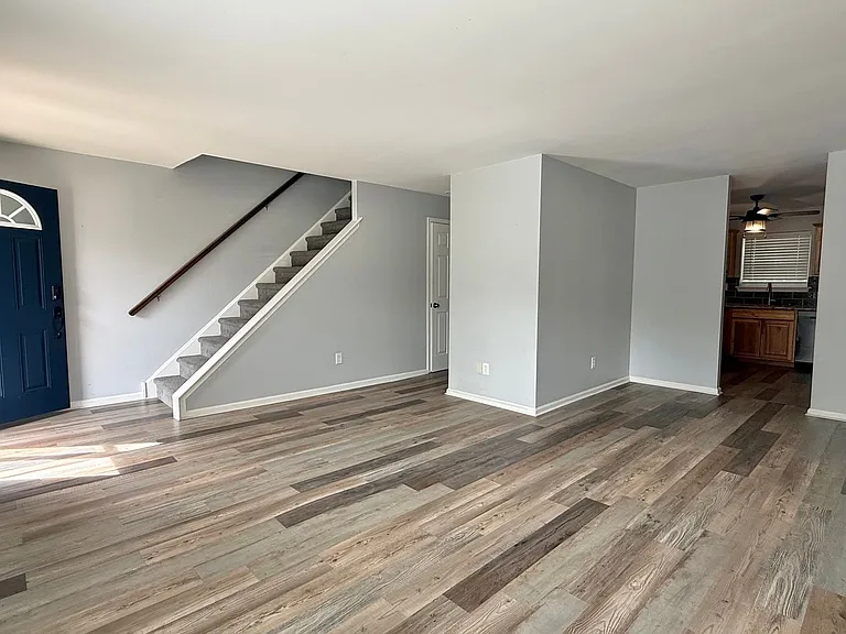 47 Eusden Dr — Photo 3