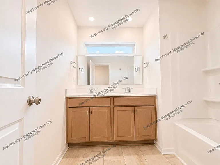 3105 Lilac Grove Dr — Photo 13
