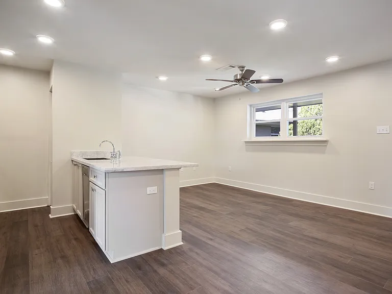 2110 Bayou Rd #5 — Photo 16