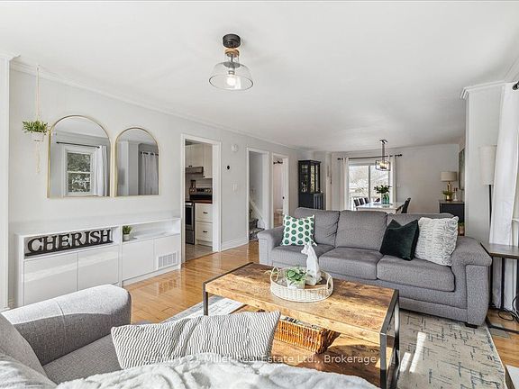5th image of 281 Peel St