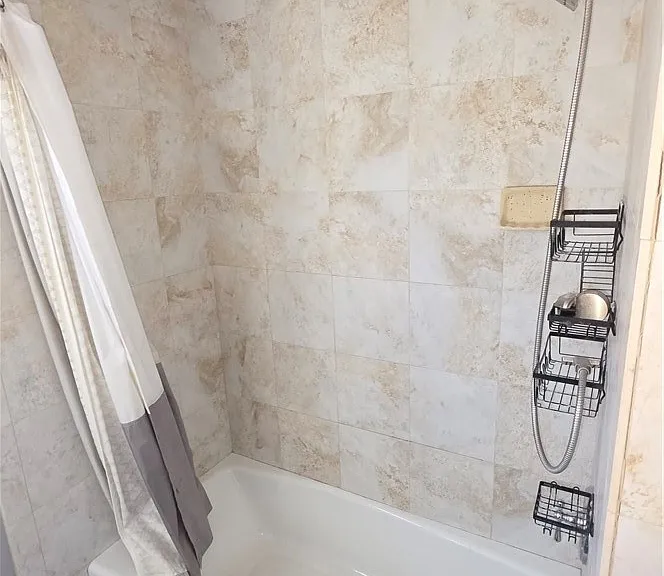 9840 Amsdell Ave — Photo 18