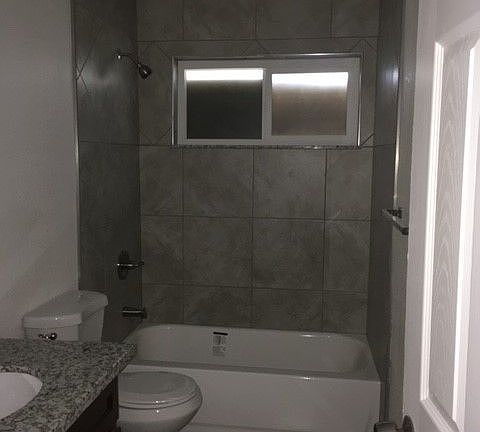 2nd image of 7531 Karlsberg Cir