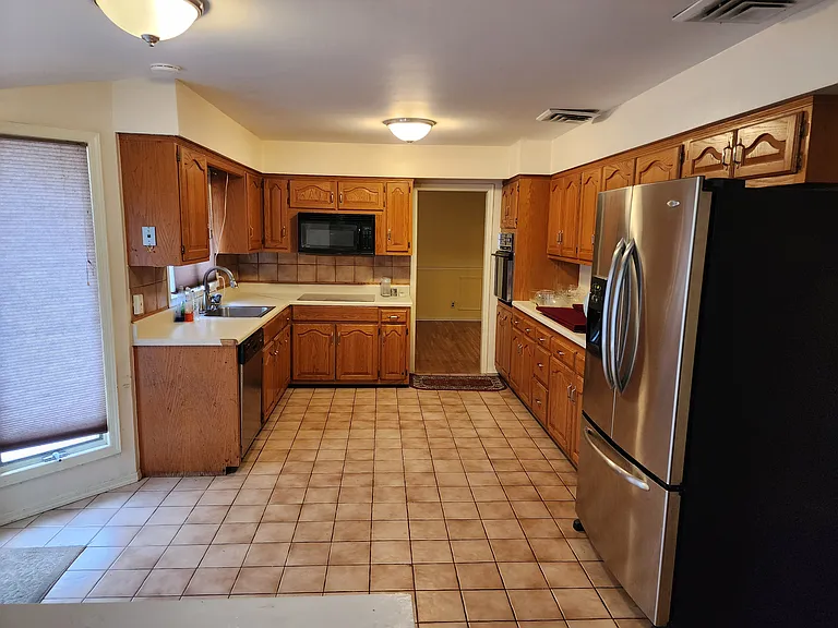 Eat in Kitchen