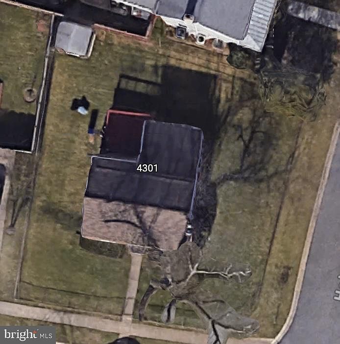 2nd image of 4301 Brookfield Dr