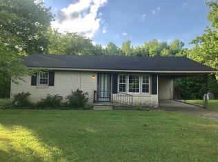 1091 Pope Rd, Lexington, TN 38351