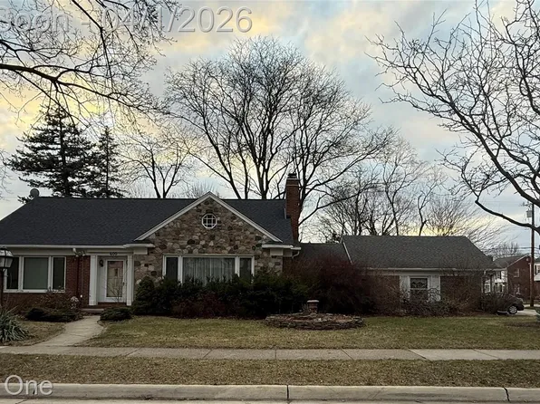 400 Beechmont St, Dearborn, MI 48124