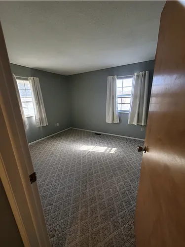 707 Fairview Ave #201 Photo 1