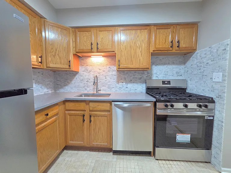 1473 N Winslowe Dr #202 — Photo 10