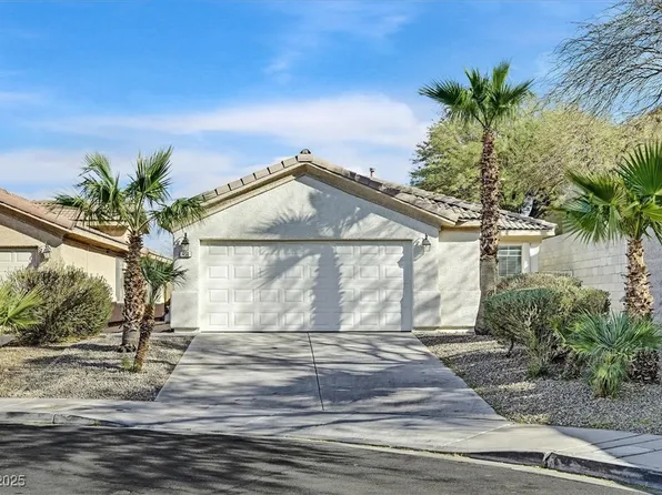 456 Waterbrook Dr, Henderson, NV 89015