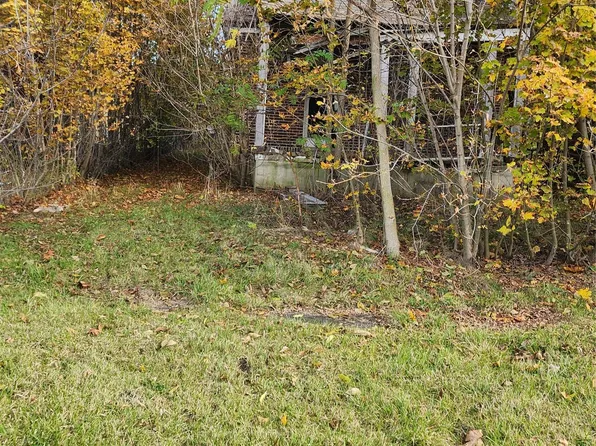 2414 Delmar Ave, Flint, MI 48504