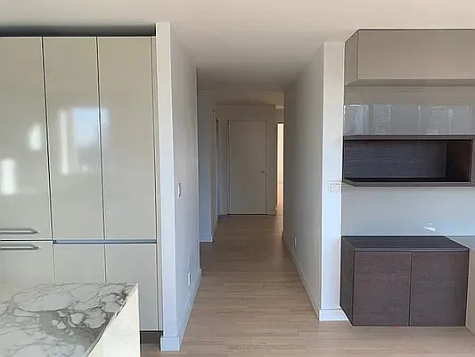 Rented by Marc Alloul, LREB | media 29