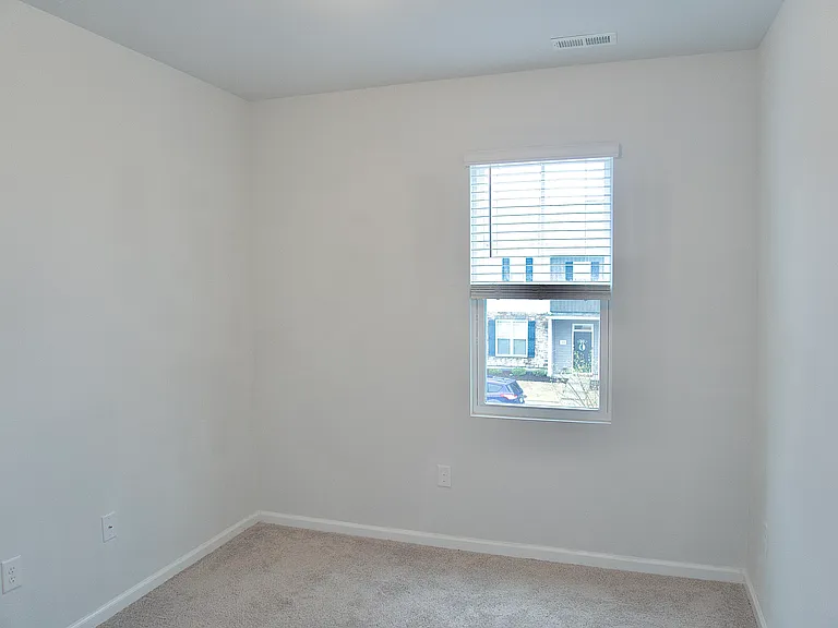 153 Enterprise Dr — Photo 38