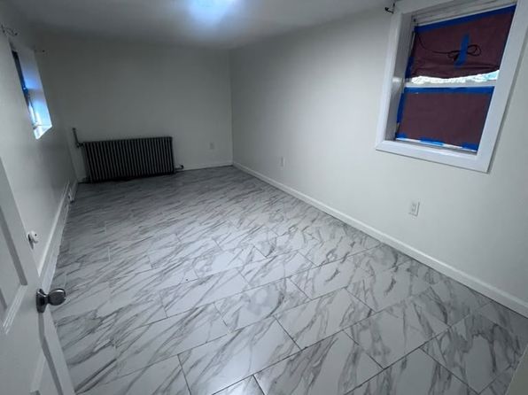 350 Riverdale Ave APT 1
