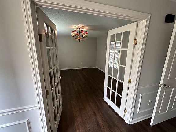 4th image of 8279 Mossy Creek Dr