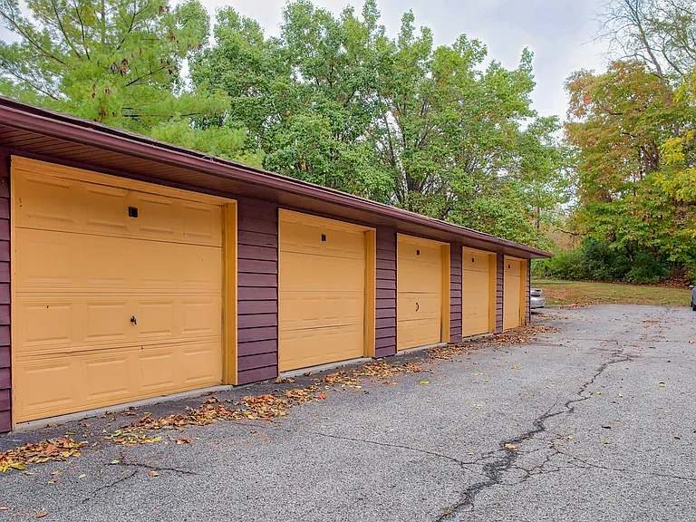 The Arbors — Photo 47