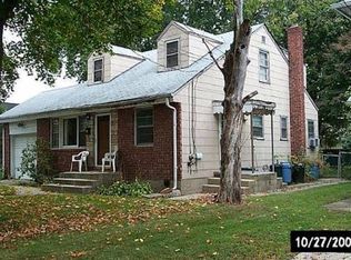 296 Lawrence St, Uniondale, NY 11553