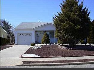 18 Derby Ln, Toms River, NJ 08757