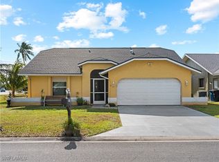 6704 Wakefield Dr, Fort Myers, FL 33966