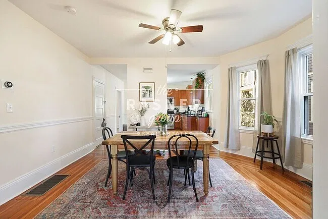 2 bed, 1200 sqft, $3,650 — Photo 2