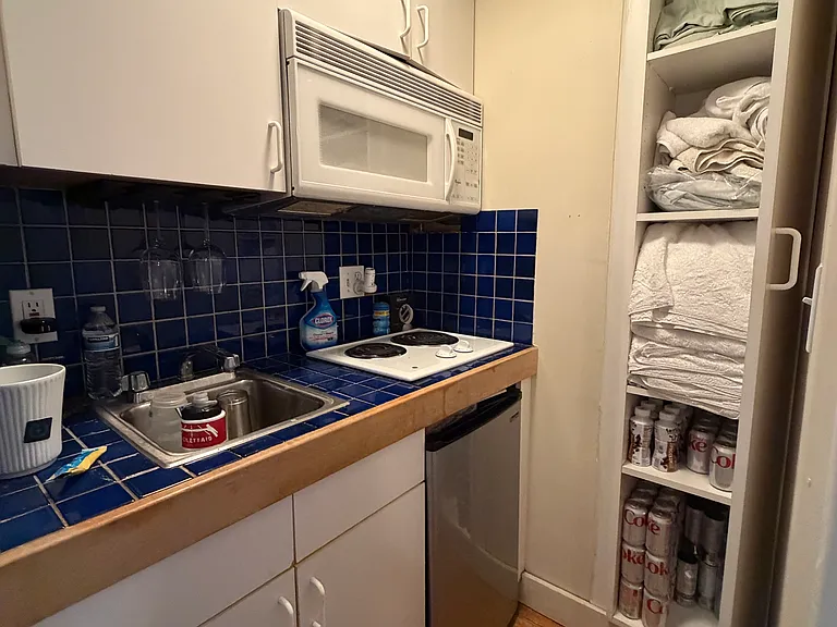 429 Beacon St #1 — Photo 5
