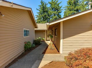 11445 SE Market St, Portland, OR 97216
