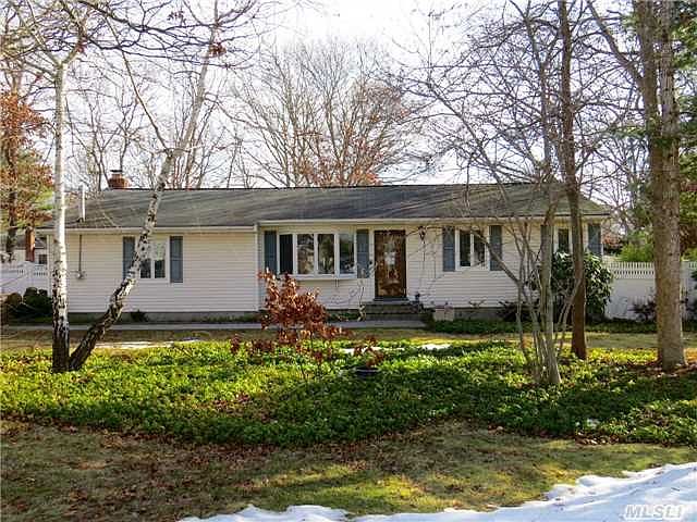 1st image of 151 Fordham Ave