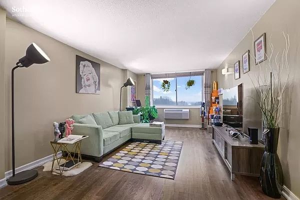 1st image of 11818 Union Tpke APT 8D