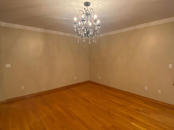 4th image of 1910 80th St Floor 1