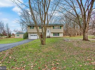 567 Greason Rd, Carlisle, PA 17015