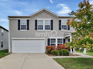 1622 Carriage Cir, Shelbyville, IN 46176