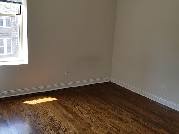 5th image of 1263 W Carmen Ave #3