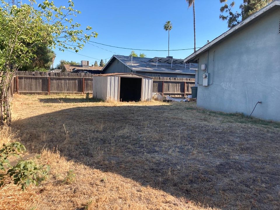 2nd image of 370 Pettit St