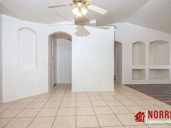 5th image of 1390 E Cactus Bloom Way