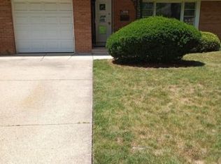 1208 Good Ave, Park Ridge, IL 60068