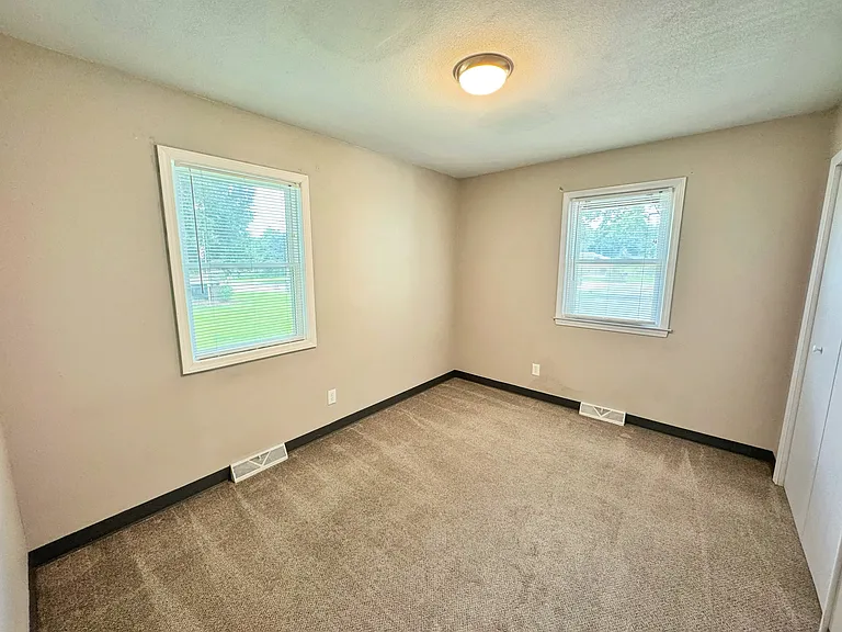 835 E Gay St — Photo 17