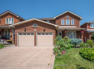 44 Wexford Rd, Brampton, ON L6Z 2W3