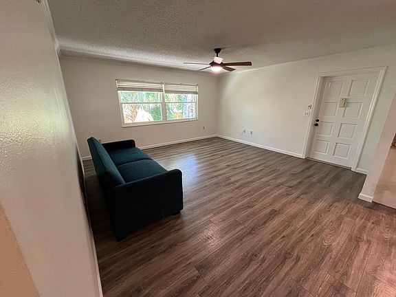 5th image of 5800 Hollywood Blvd APT 323