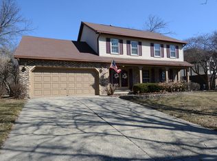 2005 Allen Dr, Geneva, IL 60134