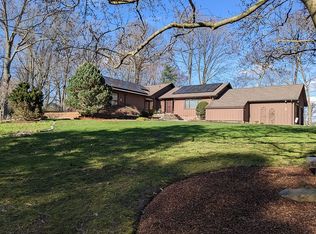 1185 Stillson Rd, Fairfield, CT 06824