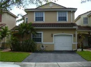951 SW 178th Way, Pembroke Pines, FL 33029