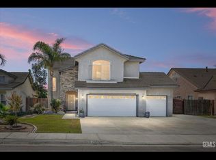 2809 Crescent Ridge St, Bakersfield, CA 93313