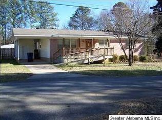 1905 Mae Rd, Anniston, AL 36207