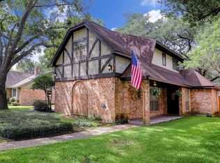 2915 Kevin Ln, Houston, TX 77043