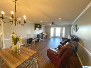 203 W Sanderfer Rd, Athens, AL 35611