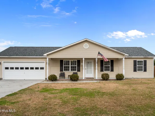 210 Hackney Ridge Lane, Jacksonville, NC 28540