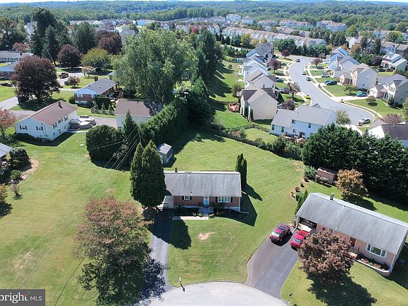 4th image of 3 Northview Pl