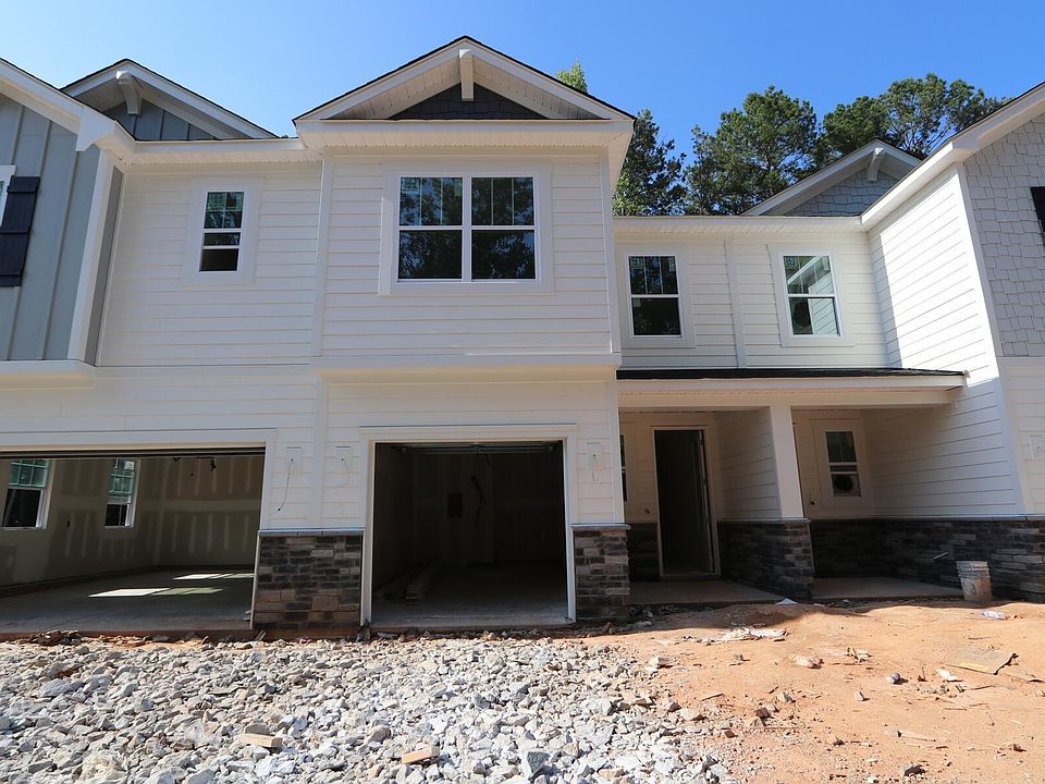 1st image of 2932 Spring Manor Way
