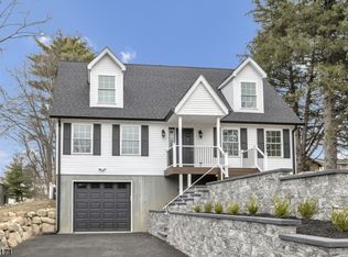 5 Cooks Rd, Denville, NJ