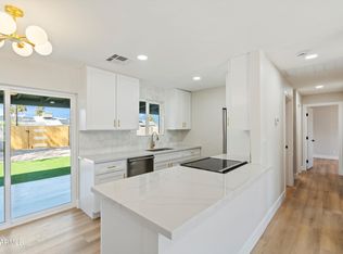 2220 E Nisbet Rd, Phoenix, AZ 85022